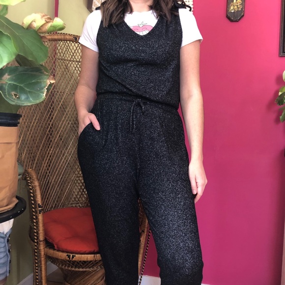 Lounge Junpsuit - Picture 3 of 3